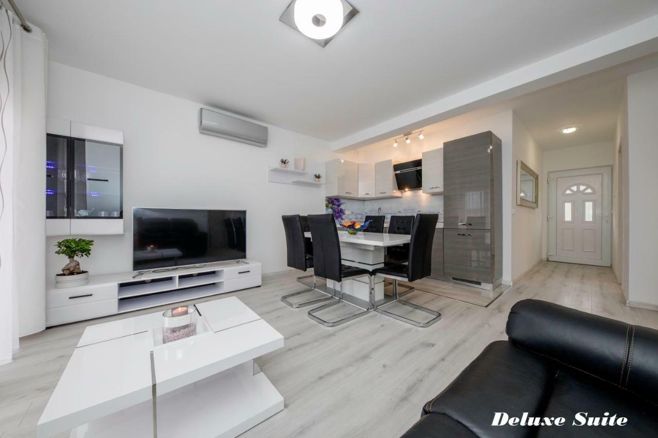 Barbat na Rabu Villa Harmony Rab מראה חיצוני תמונה